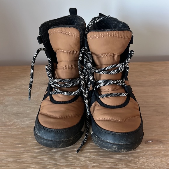 Sorel Womens Boots - Picture 4 of 5